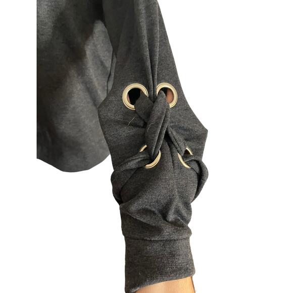 Inspired Hearts gray chunky lace up sleeves pullover sweatshirt crewneck medium - Picture 5 of 6